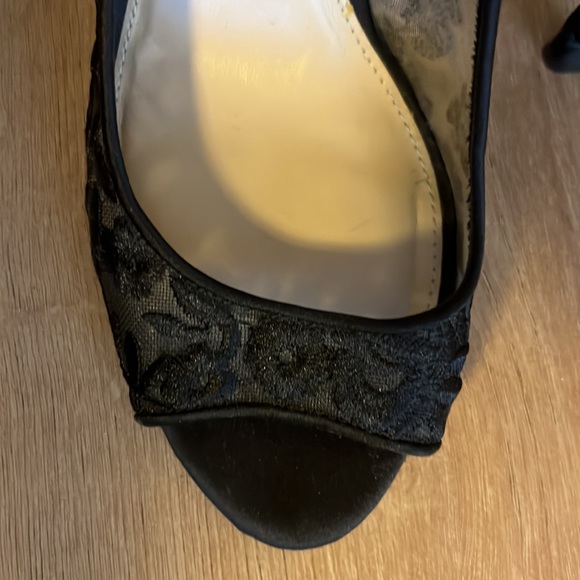 Betsey Johnson Heels - Picture 5 of 8